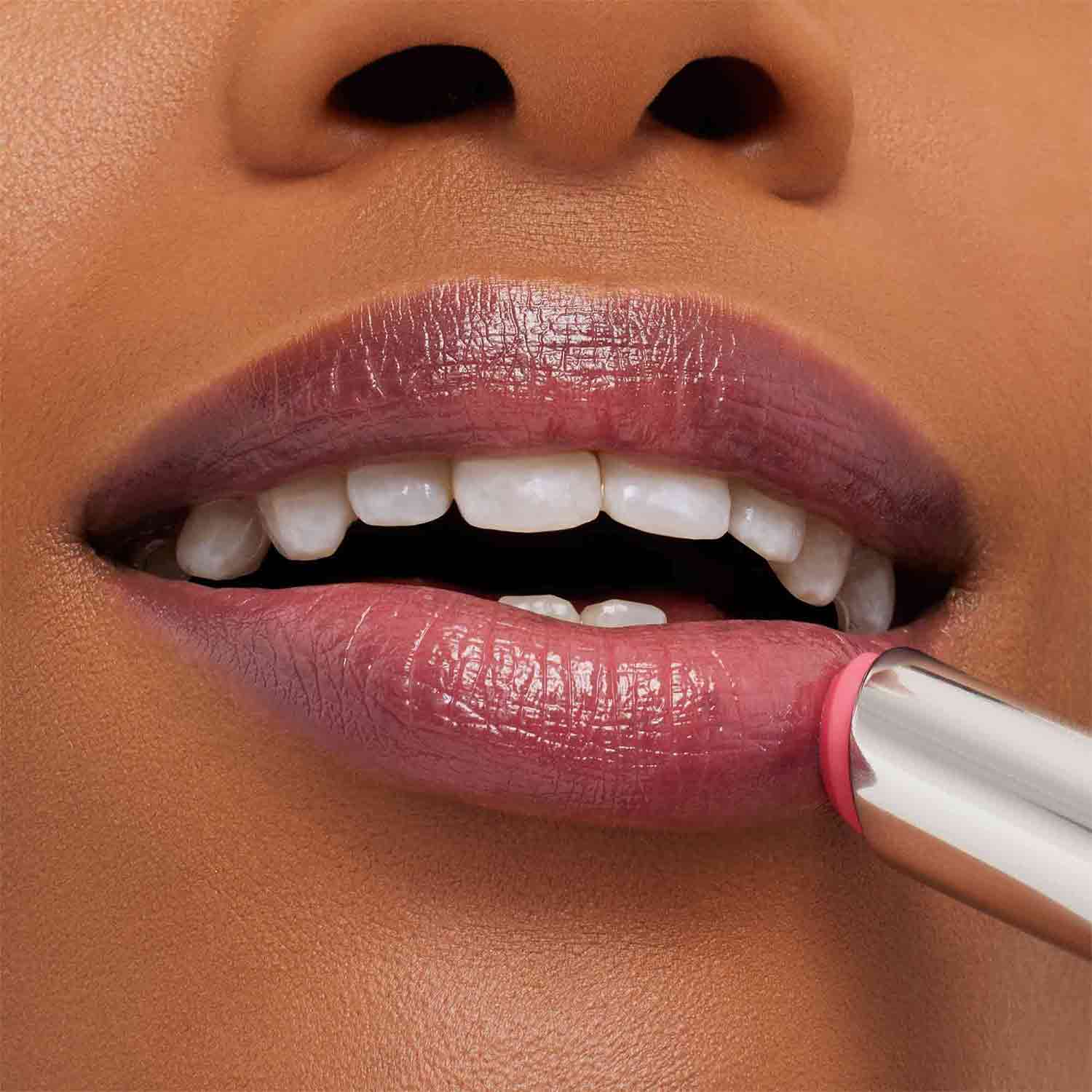 GLOW PLAY TENDERTALK LIP BALM (BÁLSAMO LABIAL)